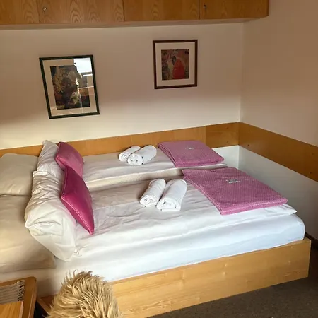 Апартаменти Seeappartement Kitzsteinhorn